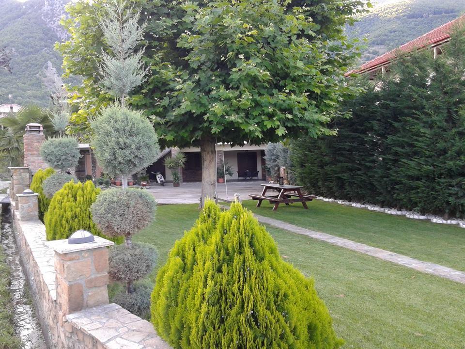Guesthouse Athanasiou Káto Loutrákion المظهر الخارجي الصورة