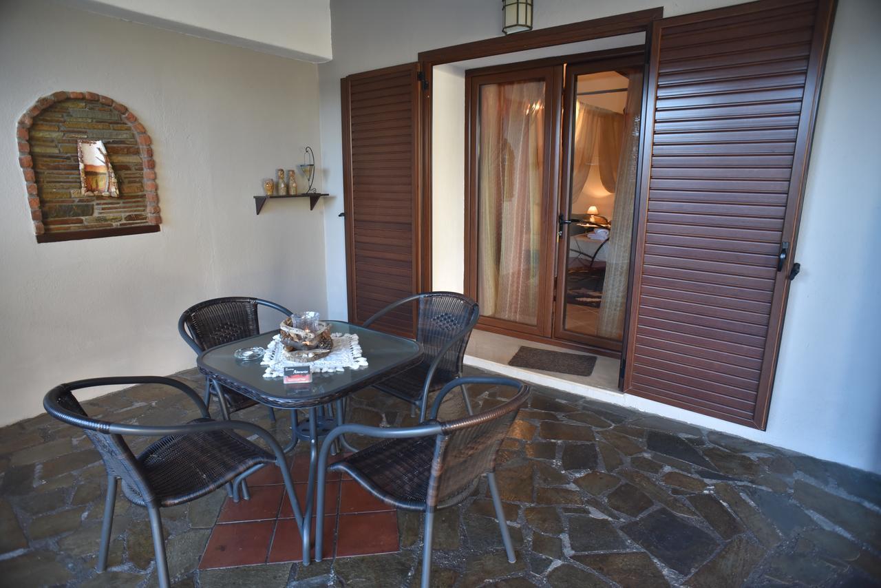 Guesthouse Athanasiou Káto Loutrákion المظهر الخارجي الصورة